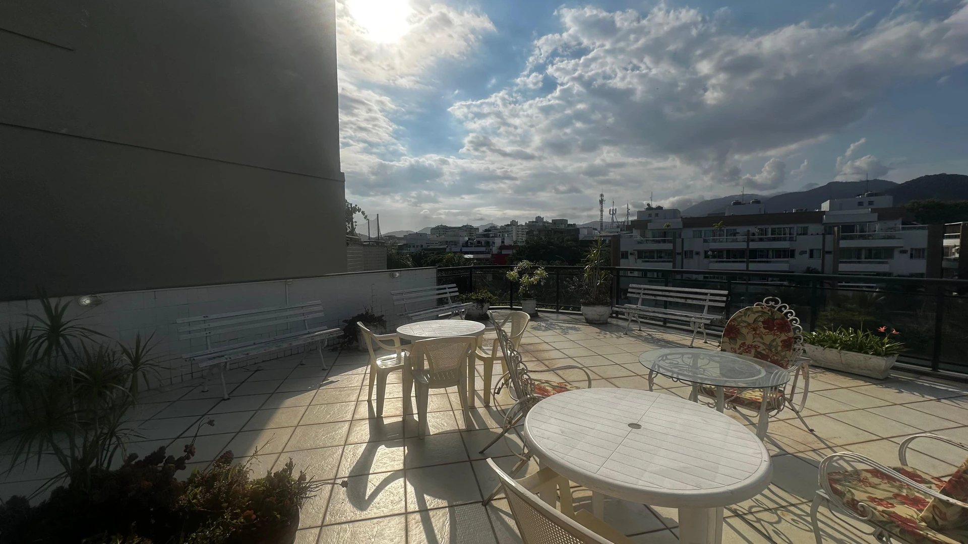 Furnished apartment with 2 bedrooms and a balcony — photo 6
