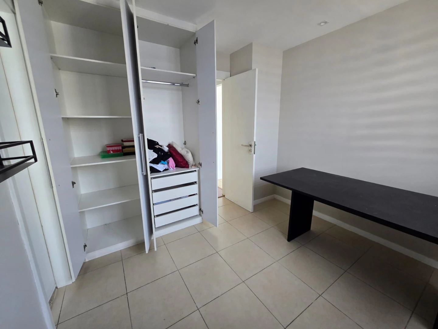 169 m² apartment with 4 en-suite rooms and private BBQ — photo 13
