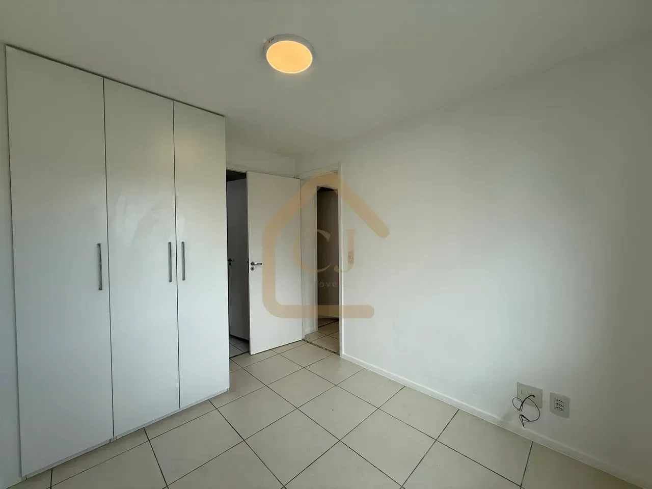 Apartamento com home office, 2 quartos e 2 banheiros — photo 3