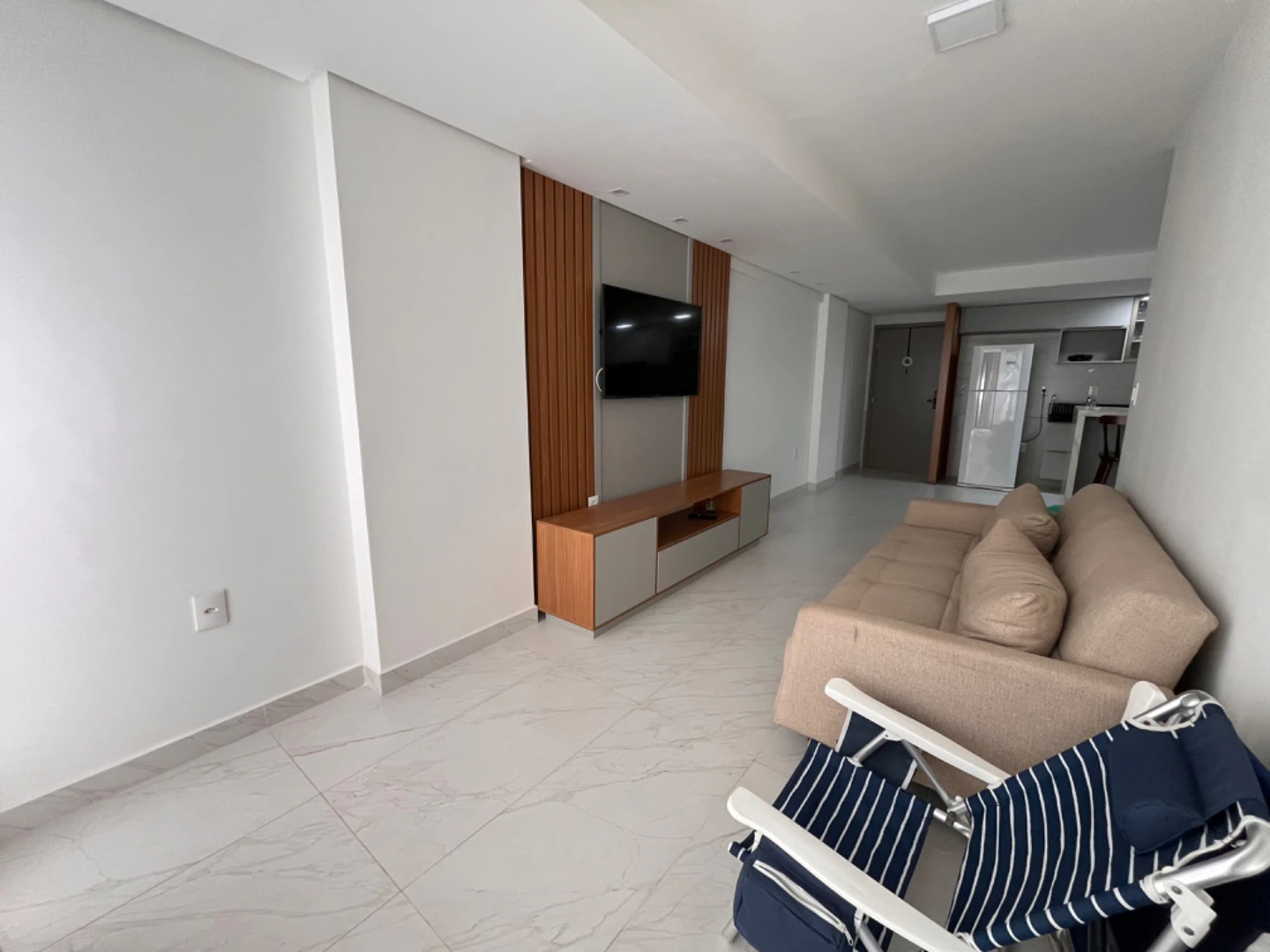 Пральна машина та 2 спальні: квартира 70 м² — photo 11