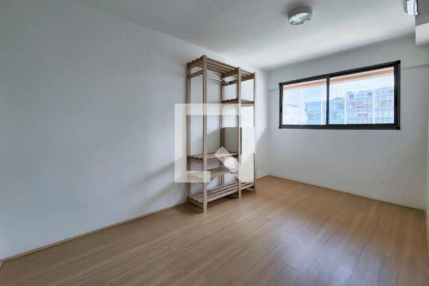 2-bedroom apartment in a building with a gym — photo 23