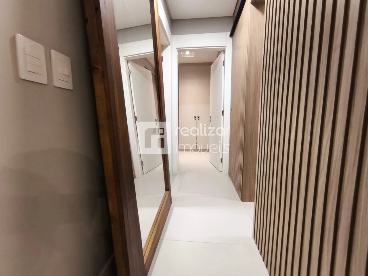 Furnished 3rd-floor apartment with 2 en-suites 170 m² — photo 34