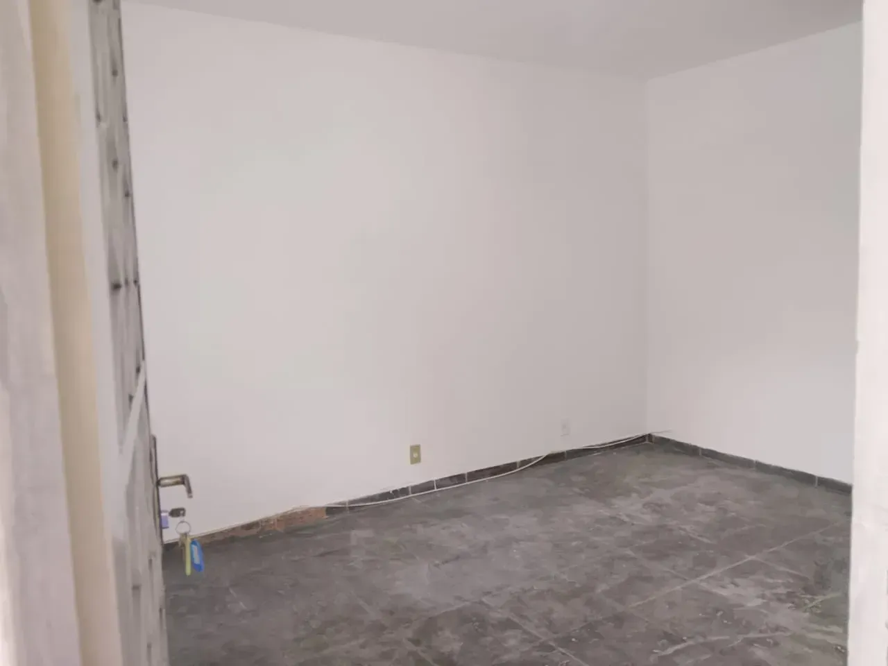 1-bedroom 1-bath apartment with no parking — photo 17