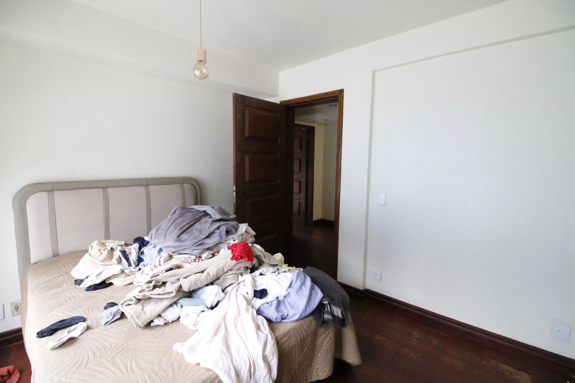 Mountain view in a 3-bedroom house, 460 m² — photo 38