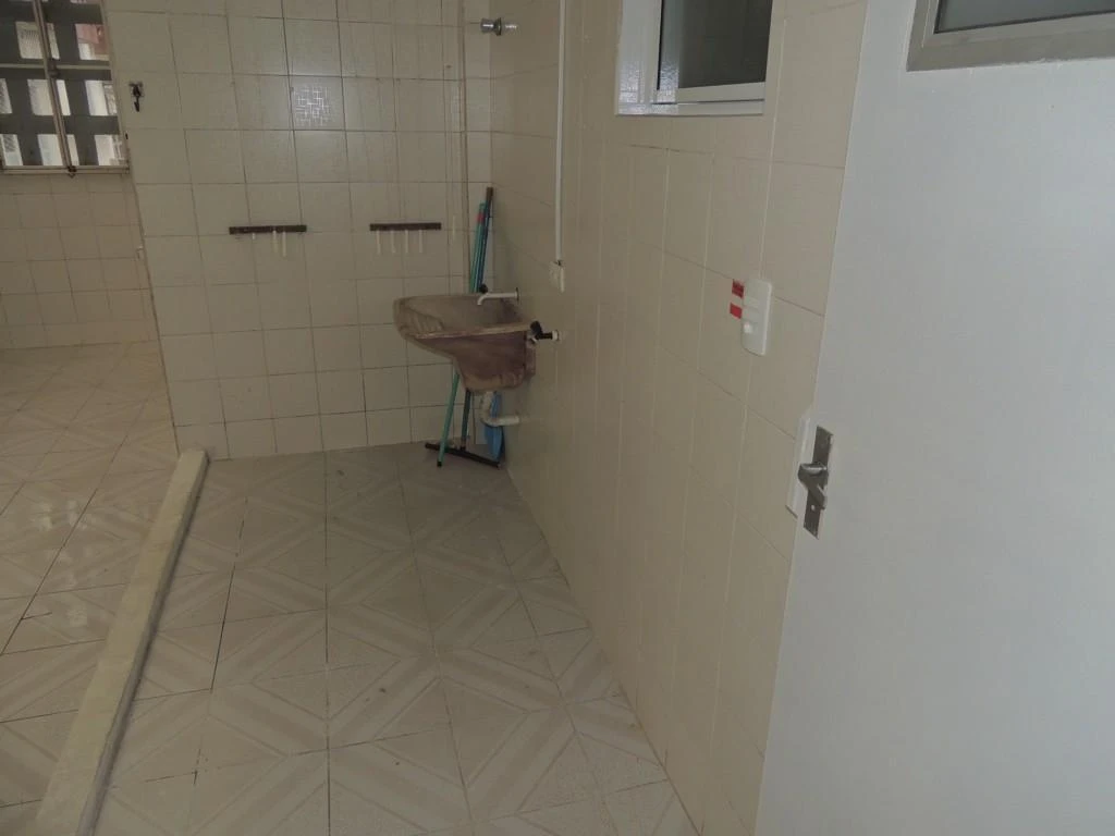 Apartamento, 82 m², com piso de madeira ou laminado — photo 15
