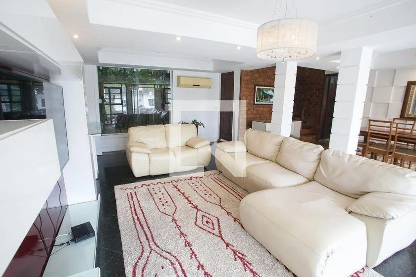 Furnished 400 m² house with 4 bedrooms and 4 bathrooms — photo 8
