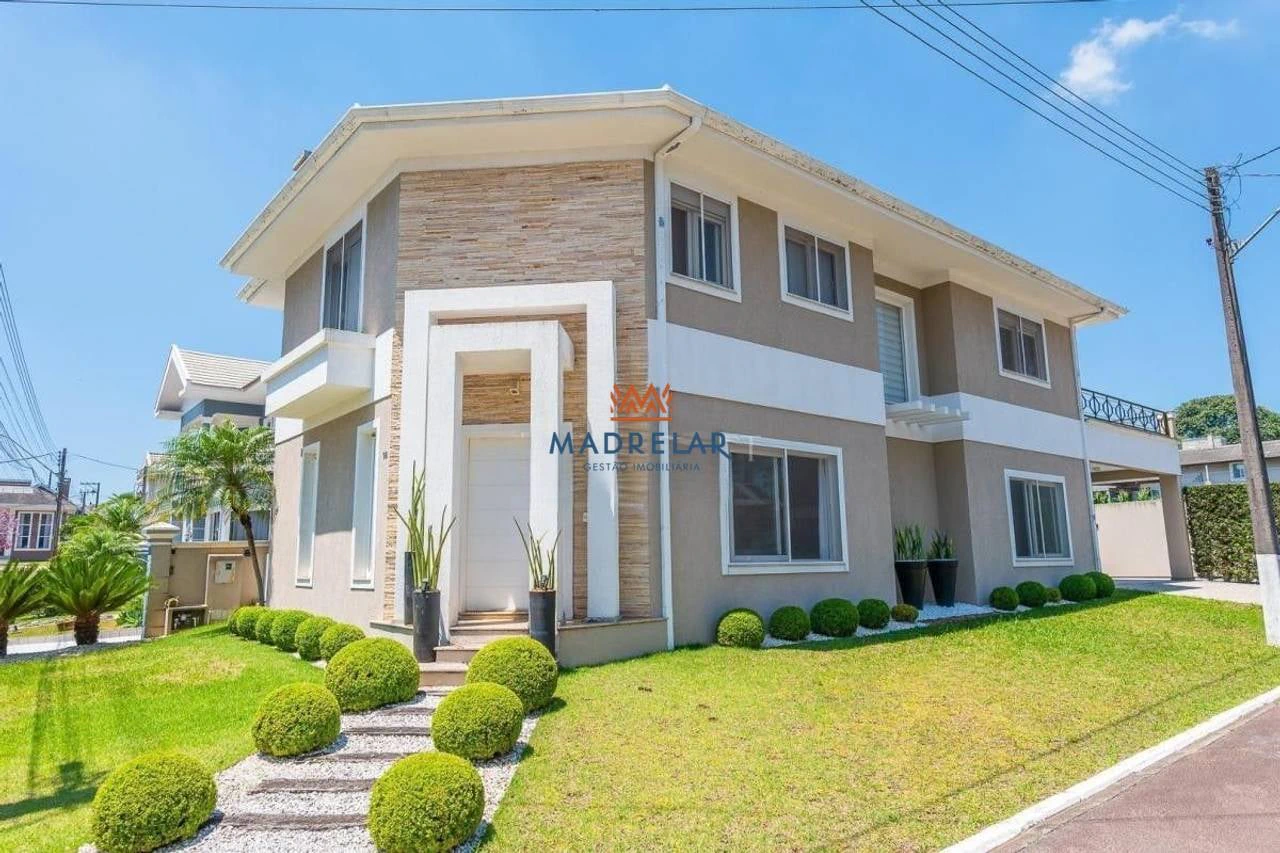 Condo house with 4 en-suite bedrooms and 305 m² — photo 16