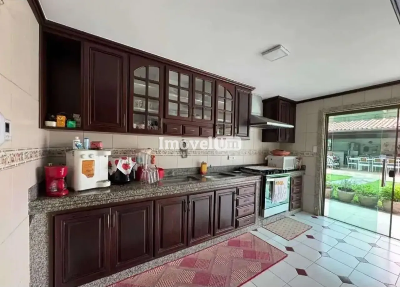 Condominium house with 5 bedrooms and balcony grill — photo 4