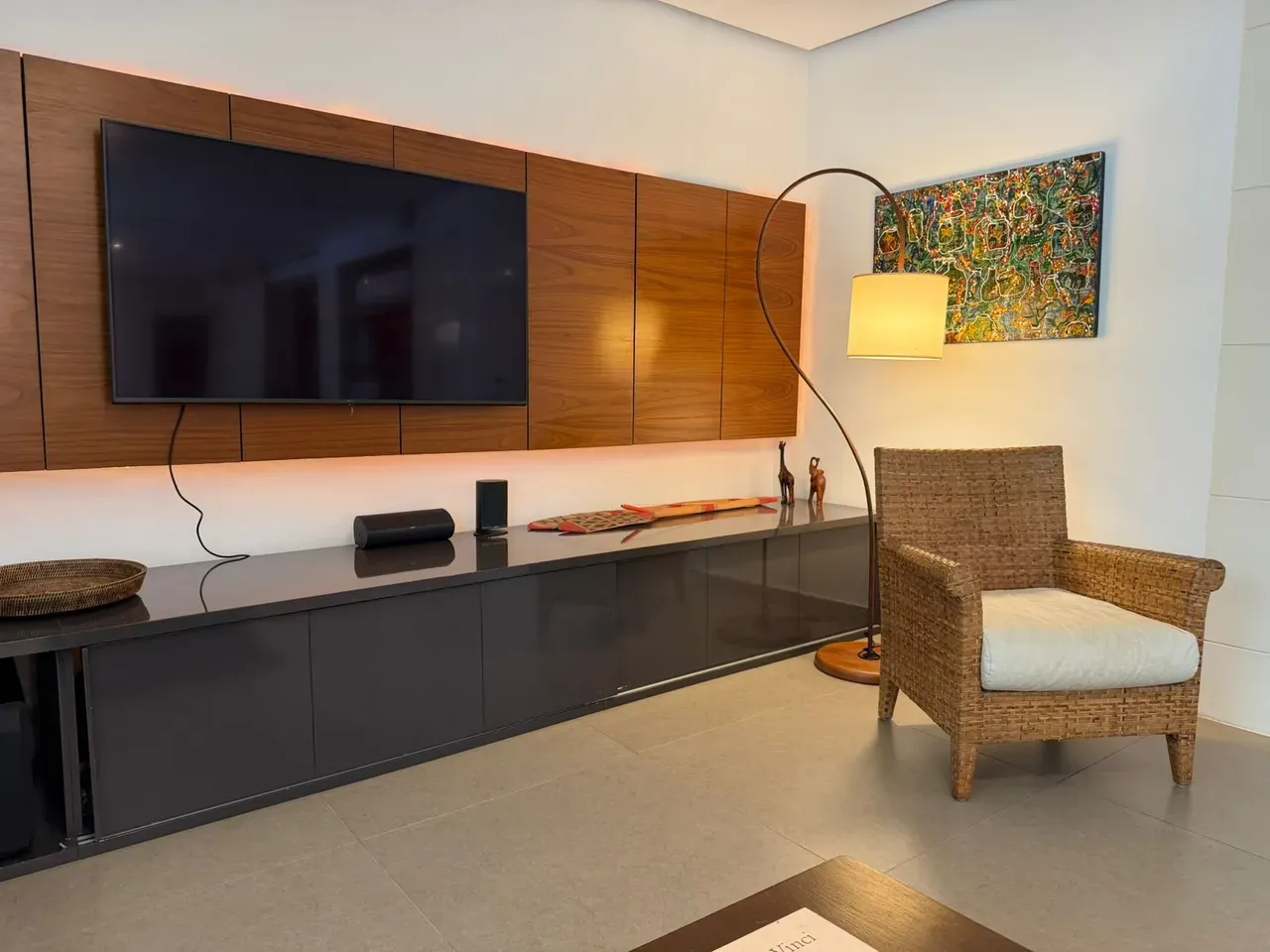 Apartamento com 3 quartos, 3 banheiros e varanda fechada — photo 32