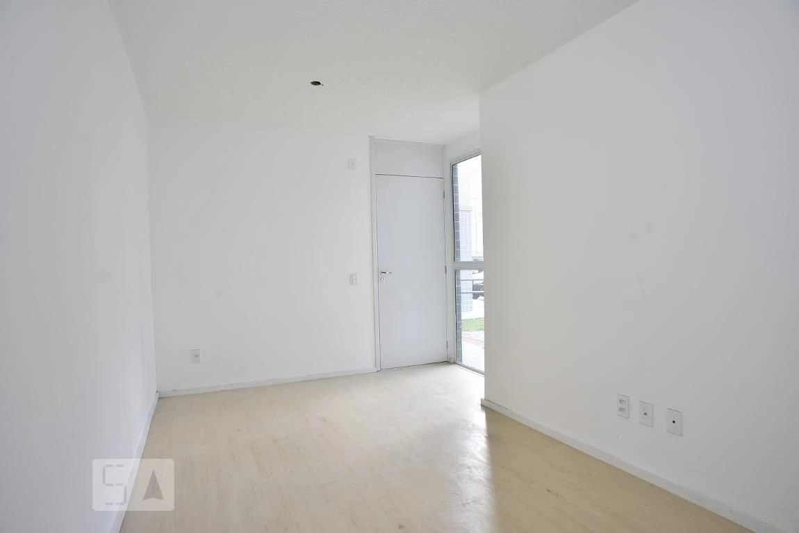 Wood or laminate floors in a 2-bedroom apartment, 45 m² — photo 26