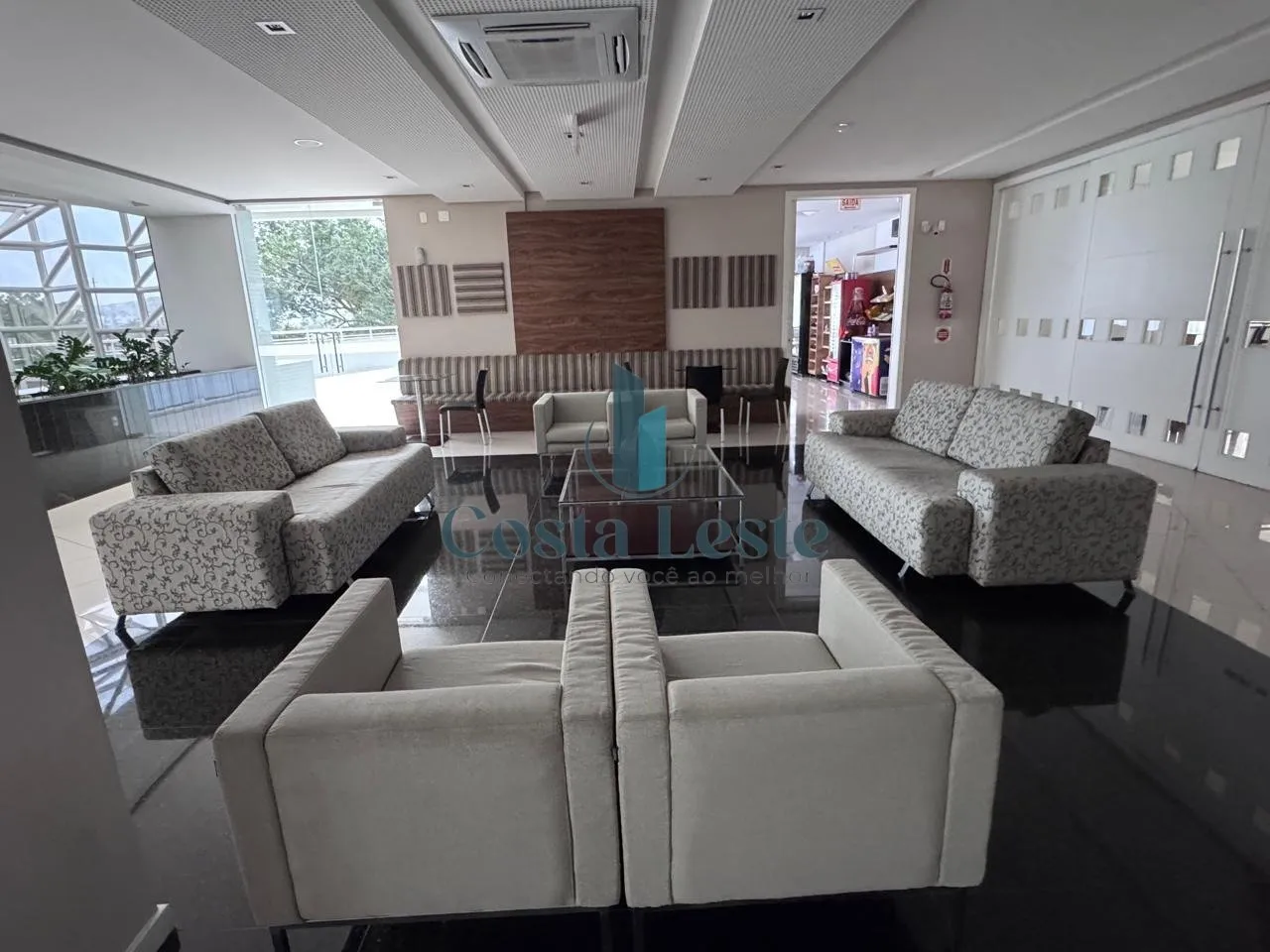 2-bedroom apartment in a building with a sauna — photo 21