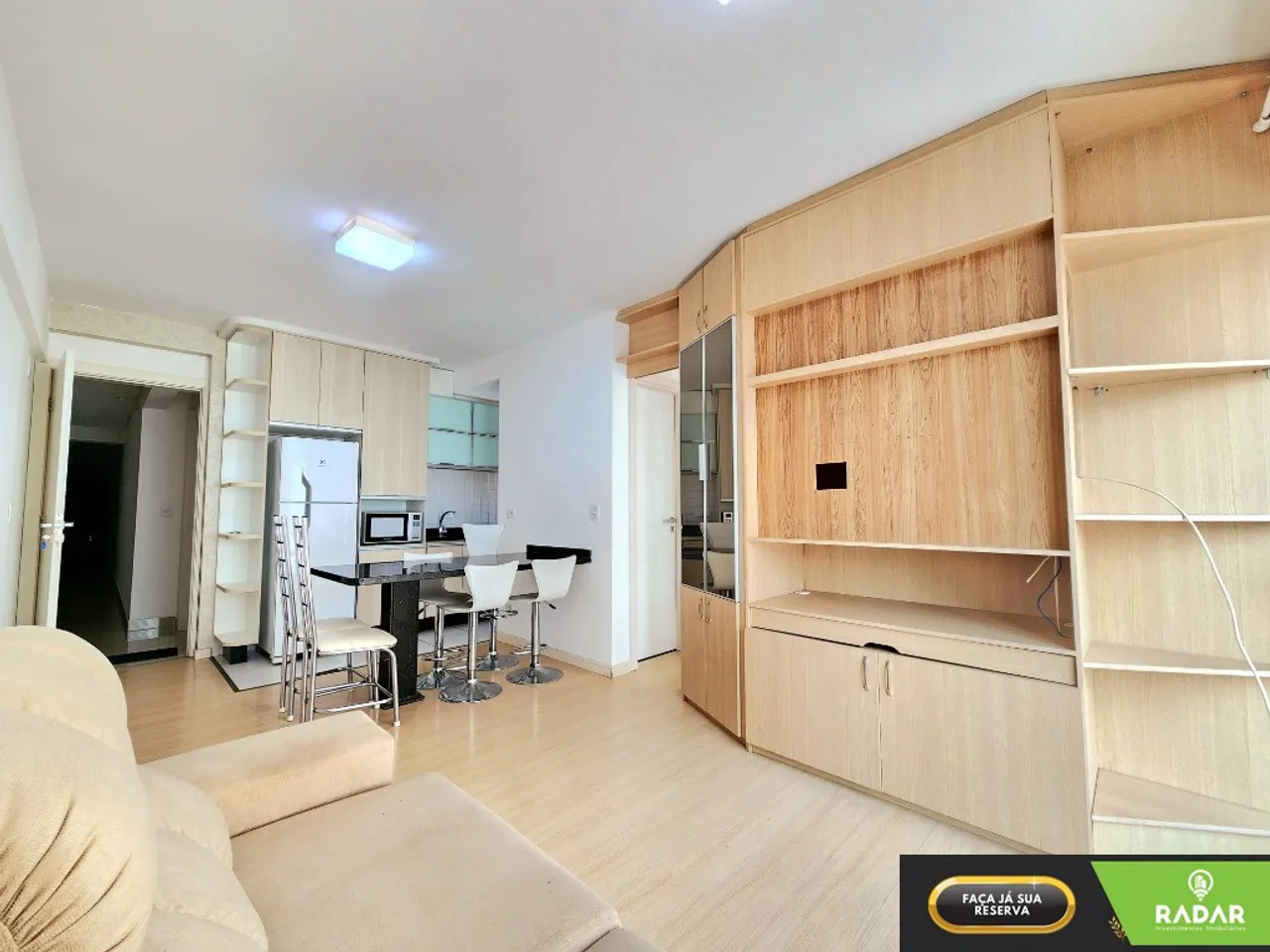 Apartamento mobiliado com 1 dormitório e varanda — photo 2