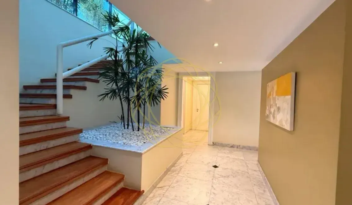 Casa para locação com 4 quartos e 5 banheiros — photo 18