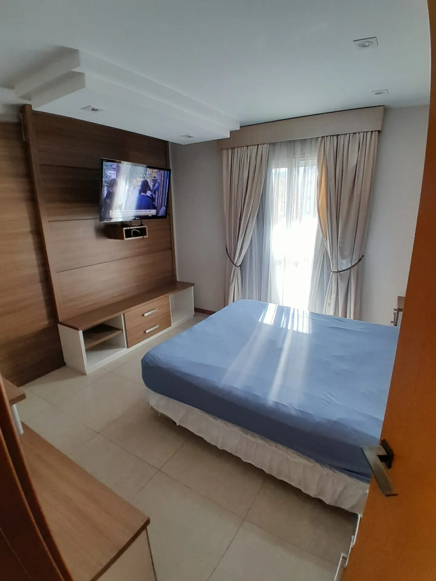 Apartment with 4 bedrooms, 3 bathrooms and built-in storage — photo 20