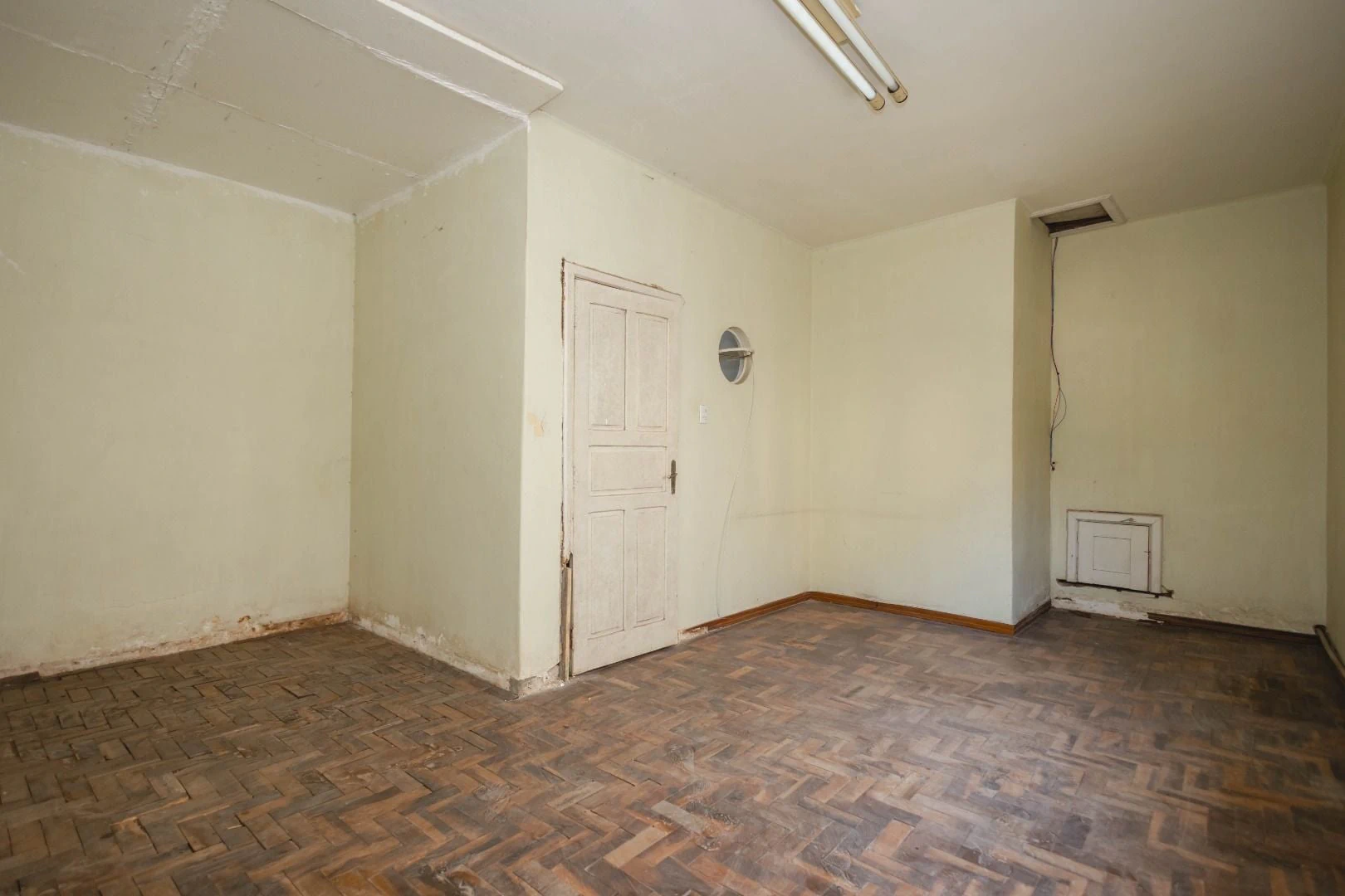 House for rent with 4 bedrooms, 2 bathrooms and 4 parking spaces — photo 27