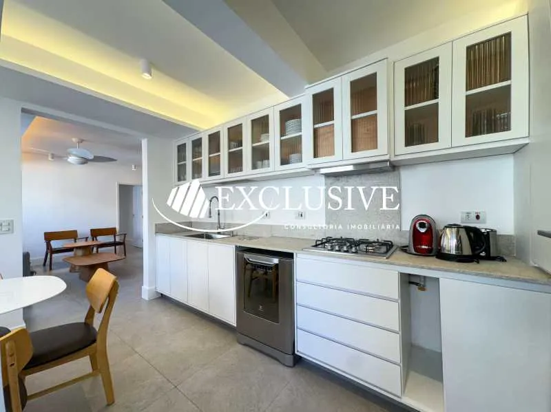 Furnished 3-bedroom apartment with open-plan kitchen — photo 21