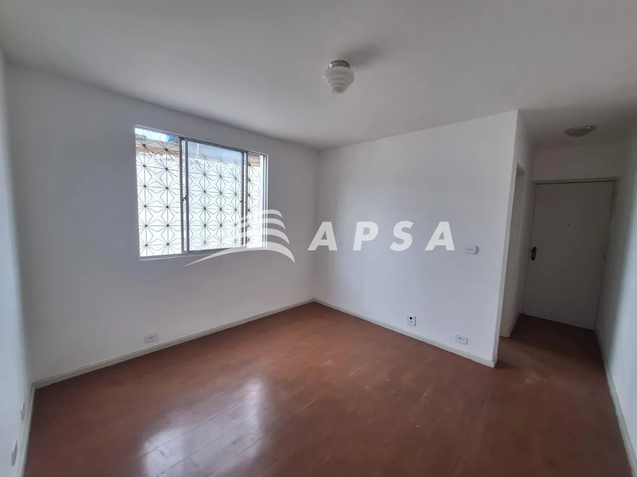 1-bedroom apartment with separate kitchen and air conditioning — photo 6
