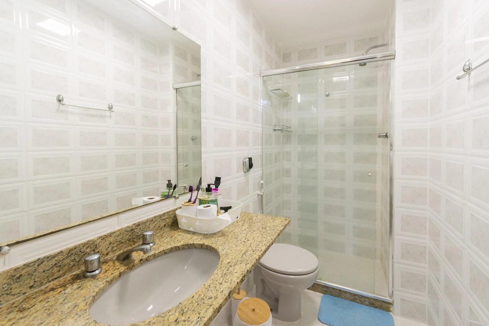 4-bedroom apartment with a mountain view in Rio de Janeiro — photo 38