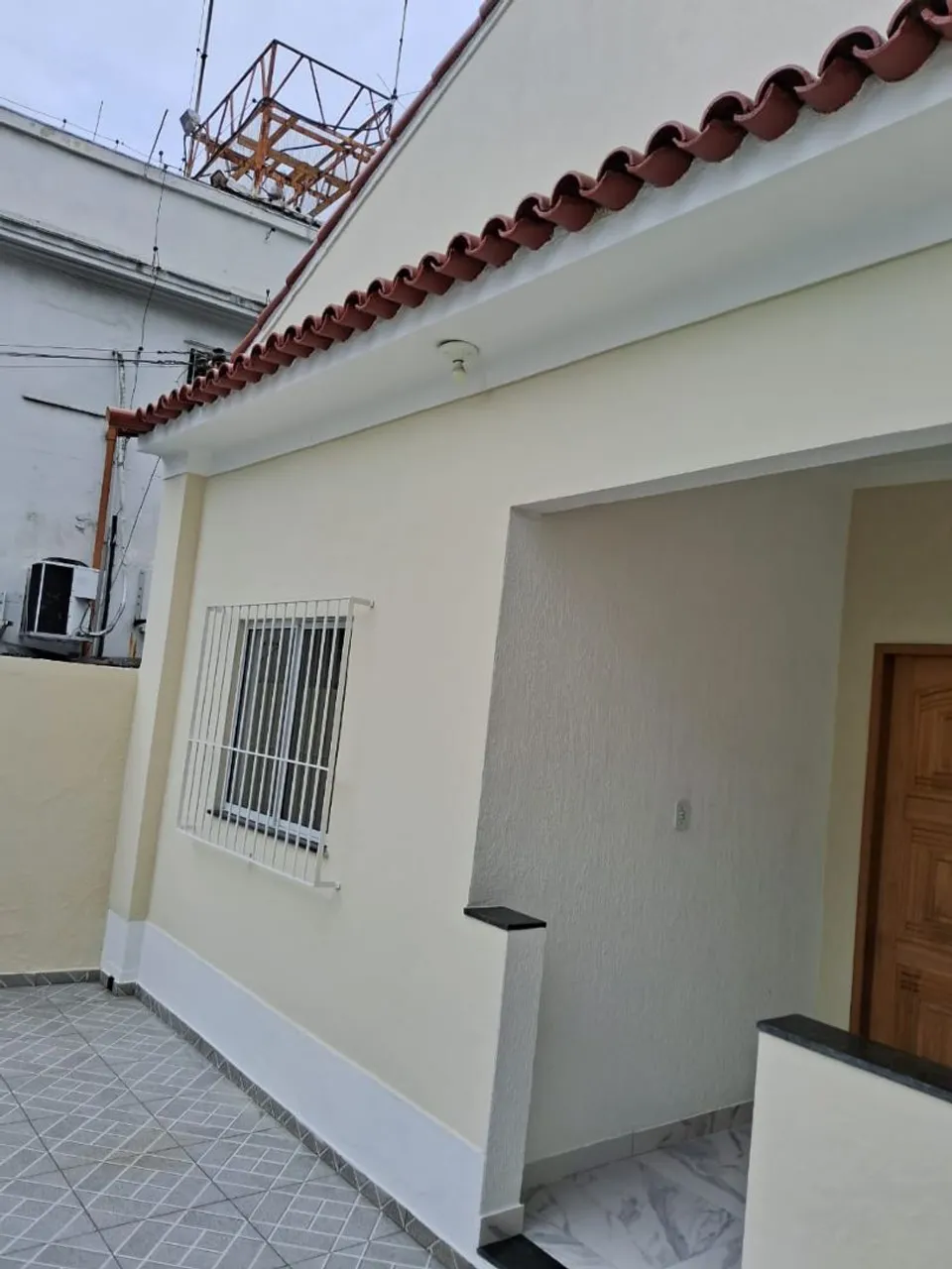 Casa sin amueblar con 2 dormitorios y balcón — photo 3