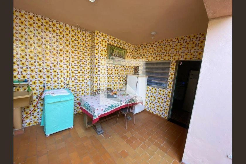Furnished 3-bedroom house with 350 m² — photo 4