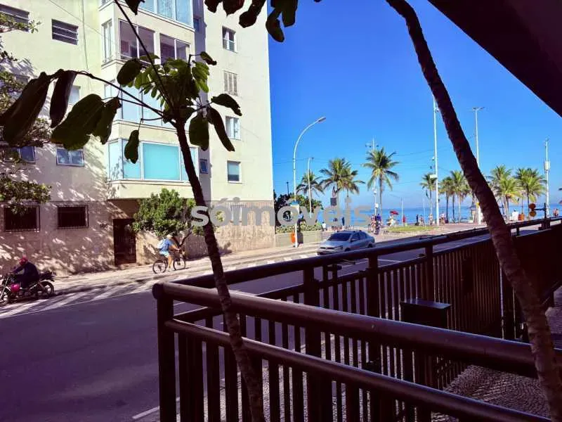 Water view in a one-bedroom apartment, 45 m² — photo 13
