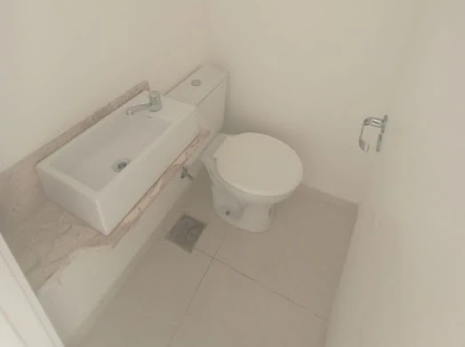 77 m² apartment with 3 bedrooms and 2 parking spots — photo 8