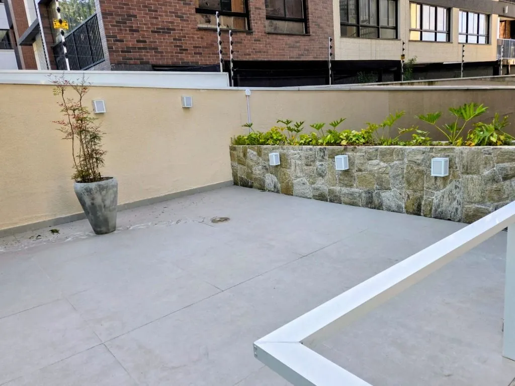 Apartamento de 2 dormitorios con 84 m² y garaje — photo 24