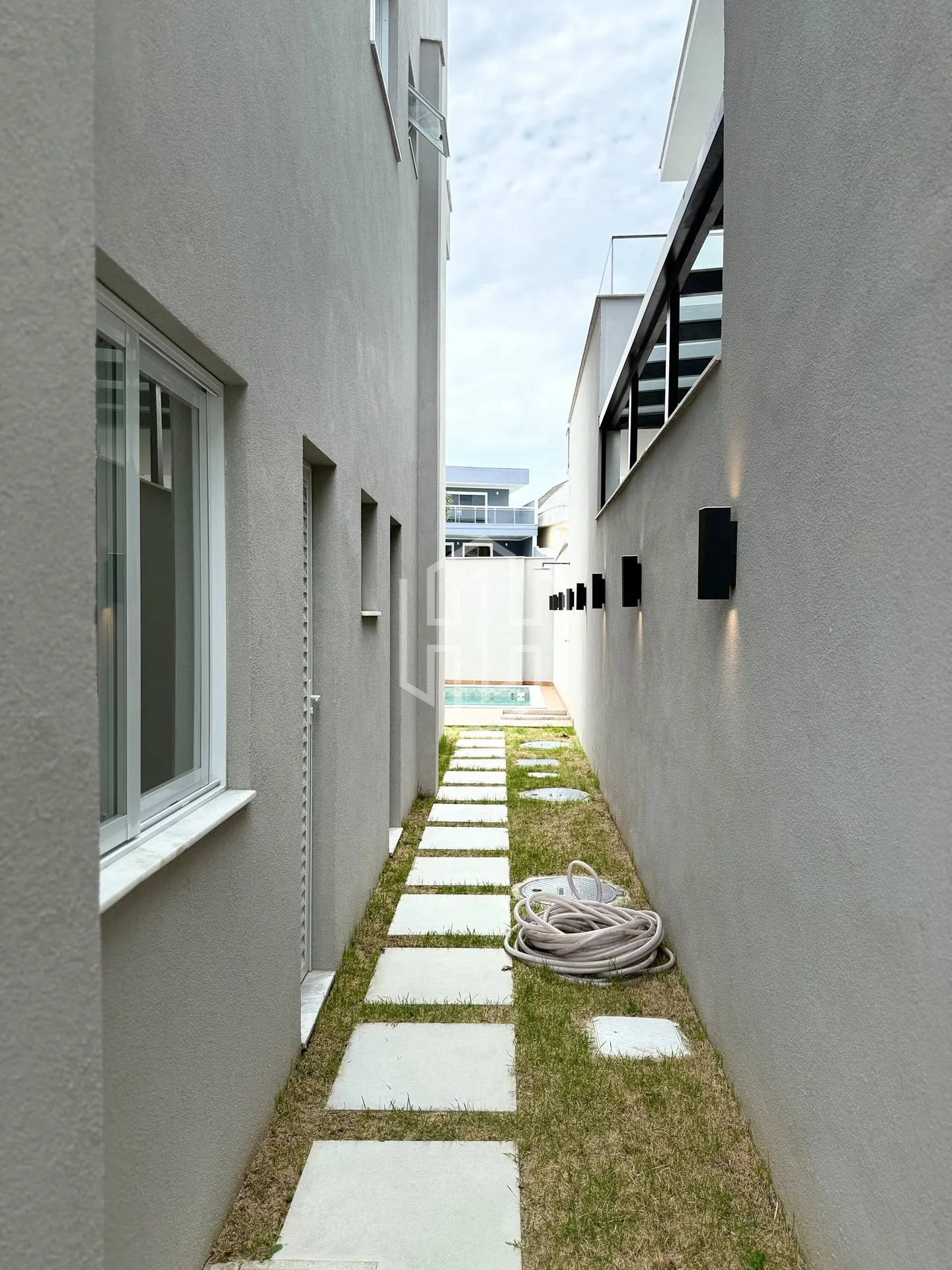 Casa, 315 m², com varanda gourmet — photo 15