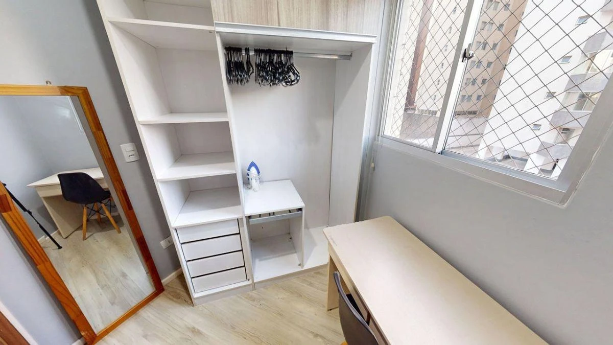 Home office in a 2-bedroom apartment, 35 m² — photo 11