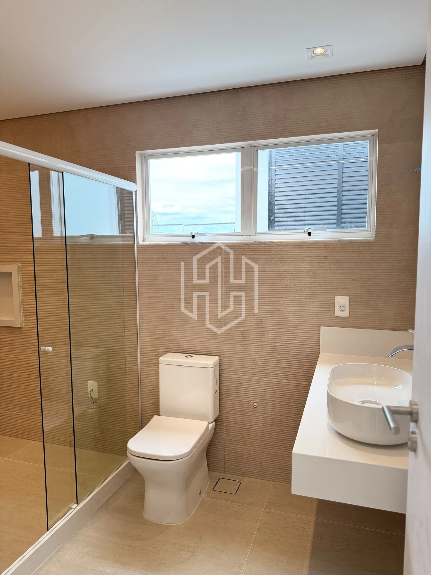 Casa, 315 m², com varanda gourmet — photo 11