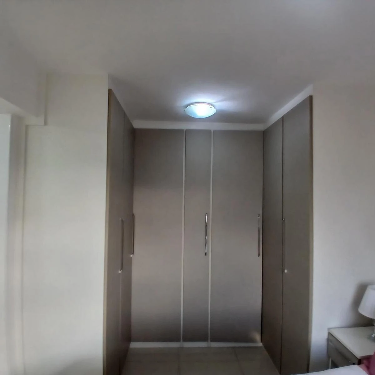 Mountain view in a 3-bedroom apartment, 83 m² — photo 25