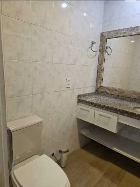 Apartment with 4 bedrooms and 5 bathrooms — photo 8