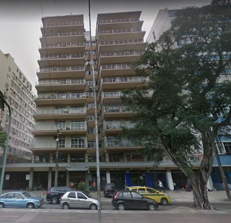 90 m² apartment with 2 bedrooms and a balcony — photo 9