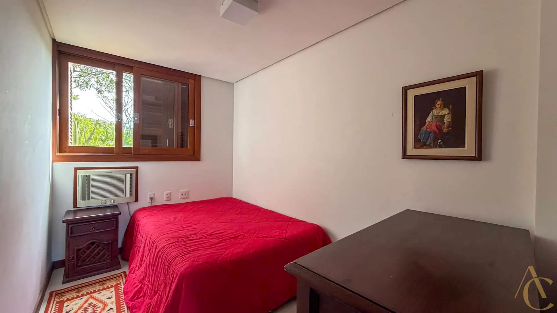 Furnished house, 689 m², with a grill on the balcony — photo 51