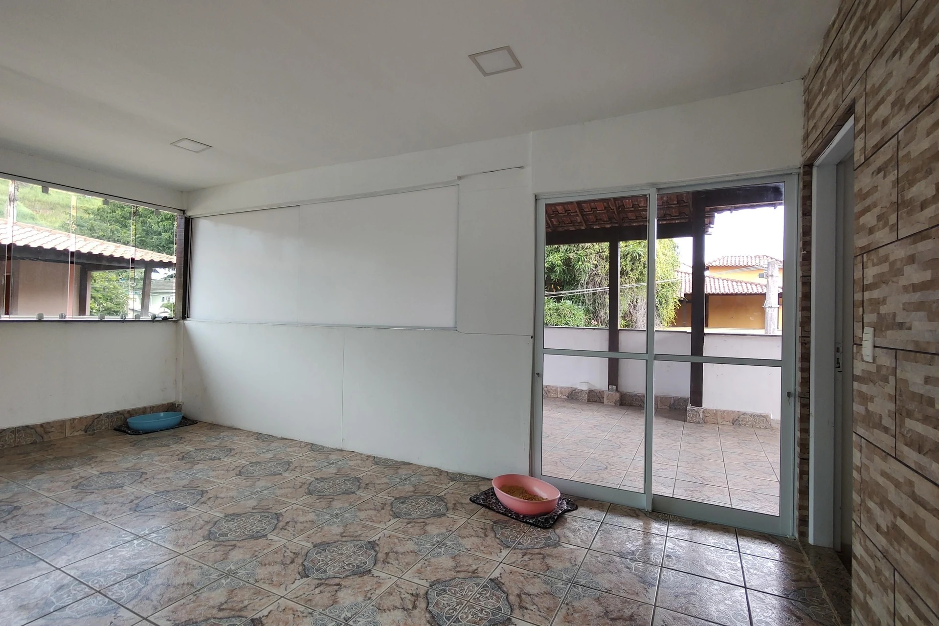 Furnished house with 4 bedrooms and a built-in balcony grill — photo 57