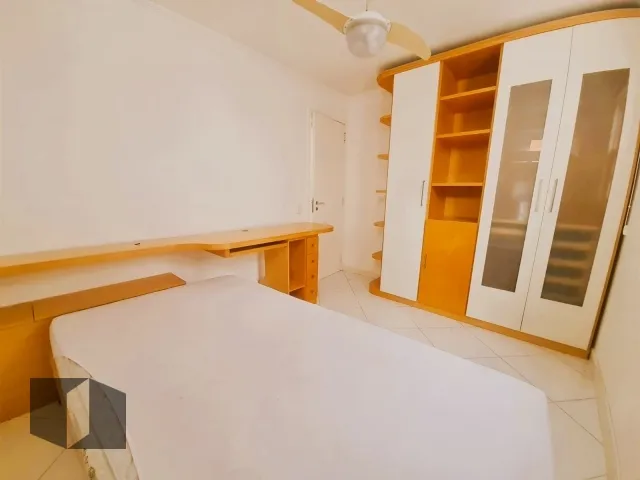House with 4 bedrooms, 3 bathrooms, balcony grill — photo 2