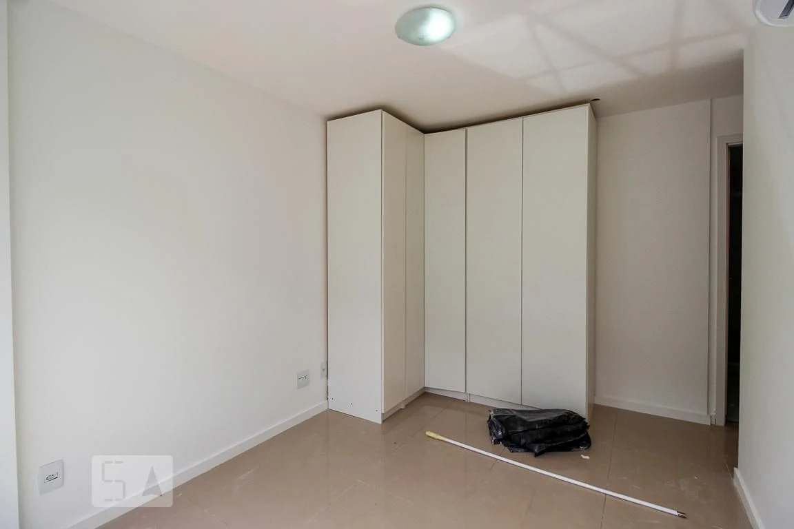 2-bedroom apartment in a building with a sauna — photo 36