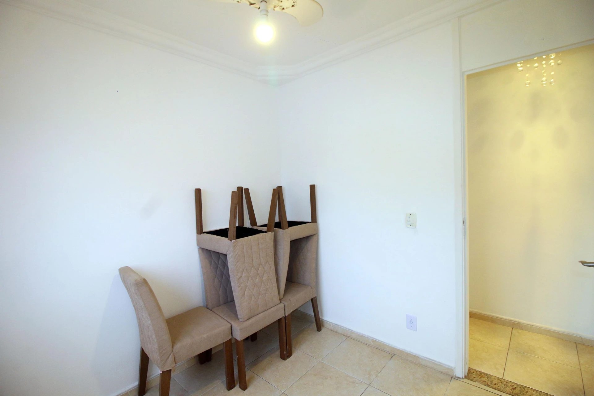 Apartamento de 3 quartos em condomínio com academia — photo 10