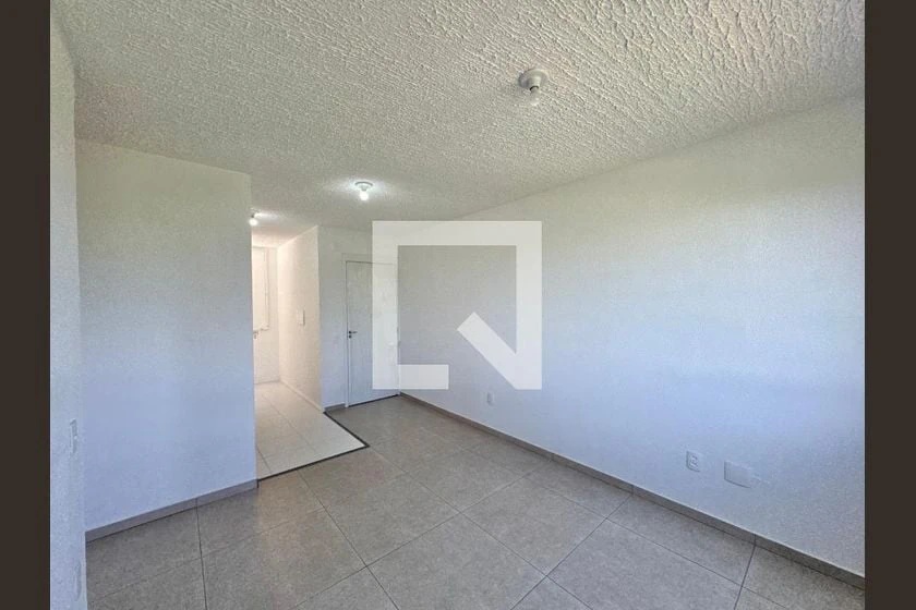 2-bedroom apartment with a glass shower enclosure — photo 10