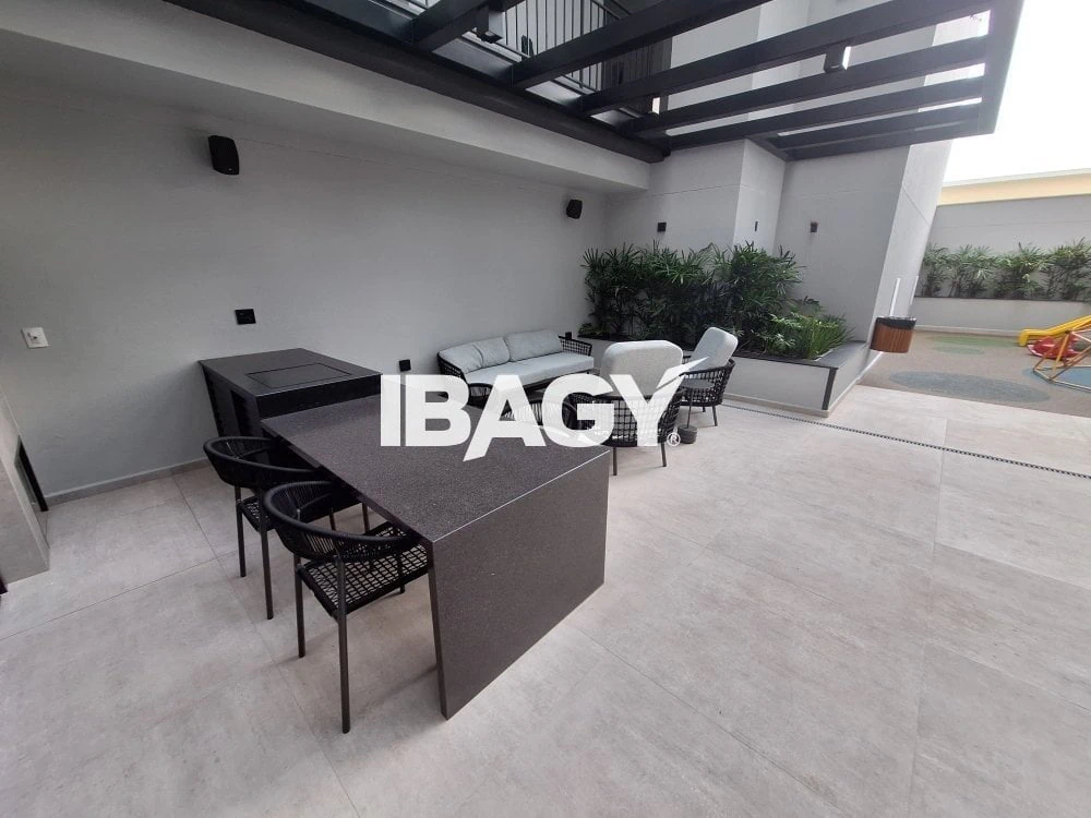 50 m² 1-bedroom studio with 1 parking space