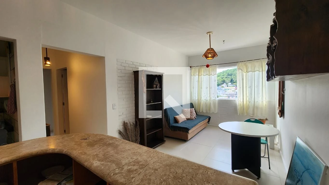 Furnished apartment, 65 m², with a mountain view