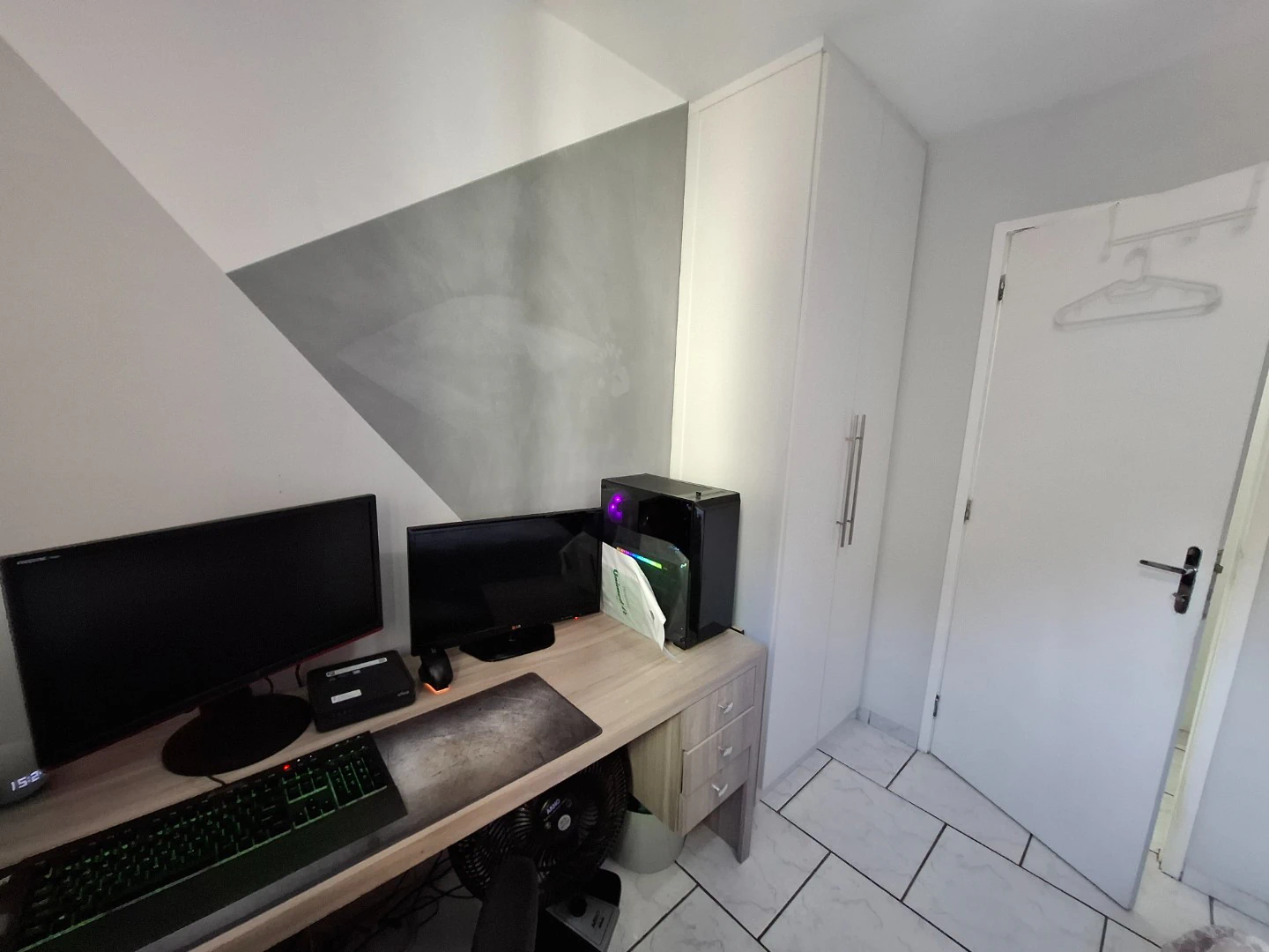 Furnished 59 m² apartment with 3 bedrooms and 1 parking spot — photo 3