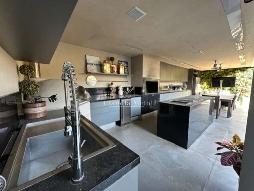 Casa amueblada de 800 m² con 5 suites y parrilla — photo 2