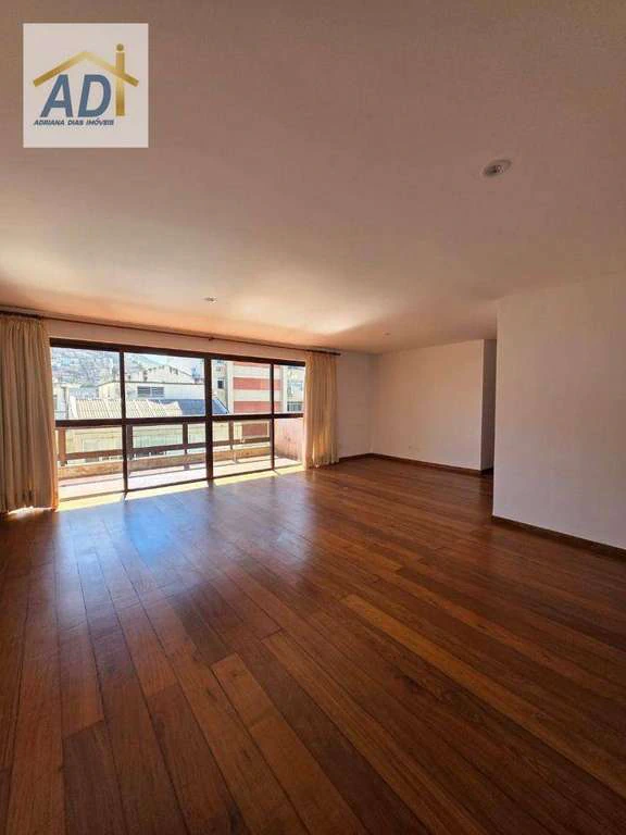 Apartamento de 142 m² com 3 quartos e cozinha fechada — photo 22