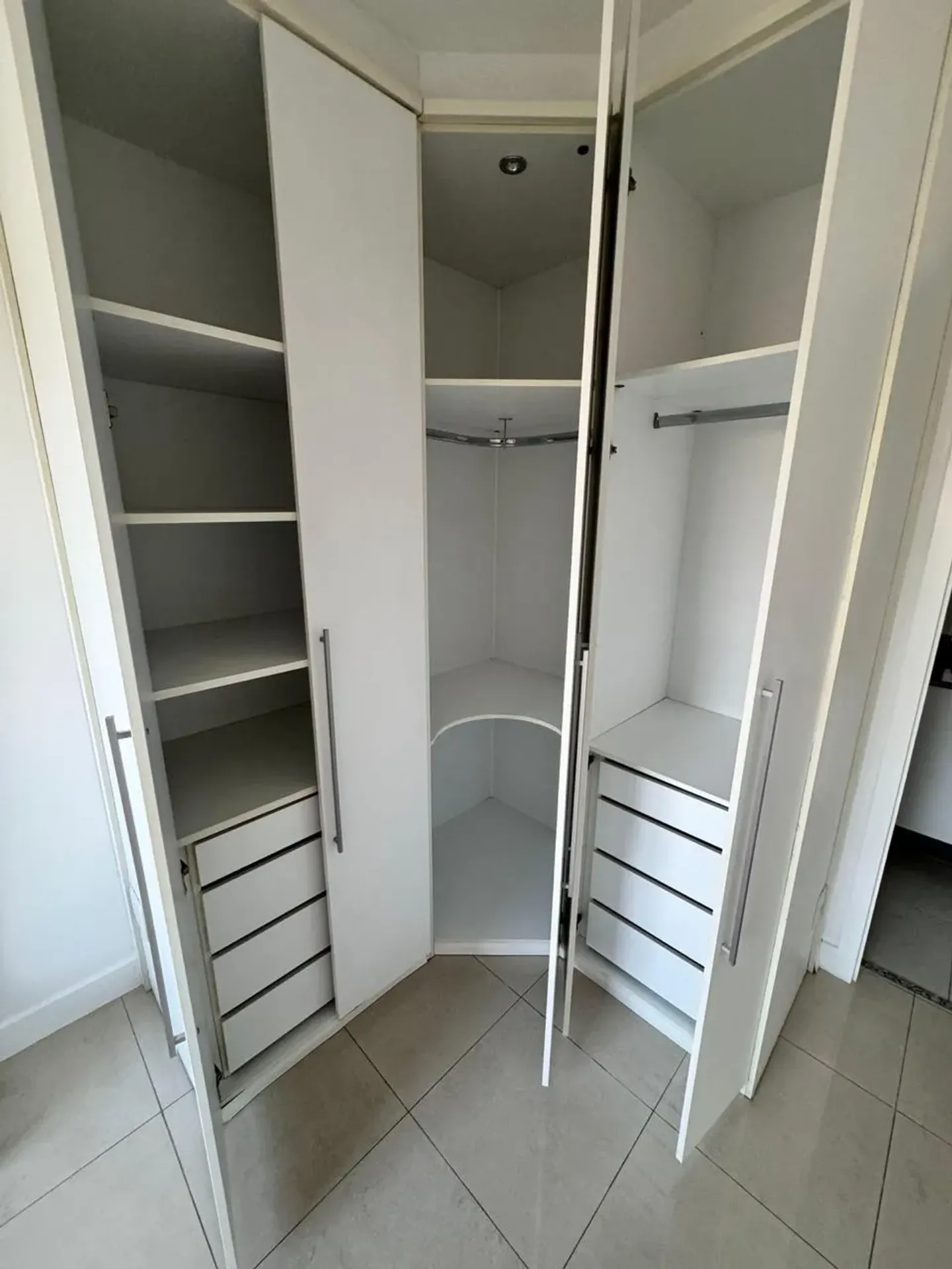 Apartamento com vista para as montanhas, Laranjeiras — photo 4