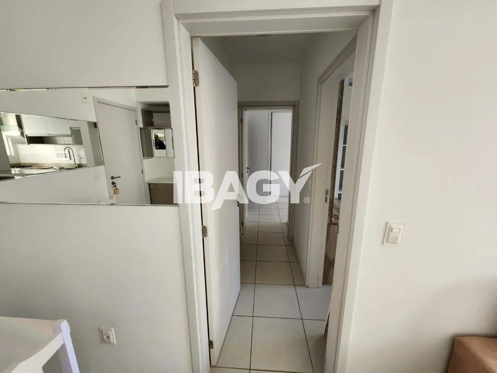 Glass-enclosed balcony in a 2-bedroom apartment, 66 m² — photo 23