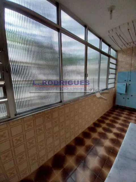 Unfurnished 2-bedroom apartment with 1 parking space — photo 5