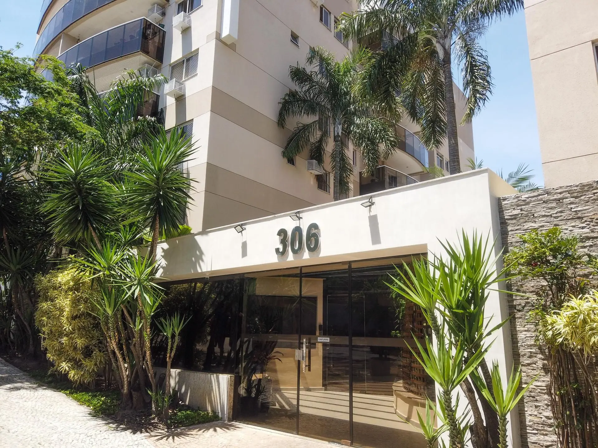 Apartamento mobiliado: 4 quartos, 4 banheiros e 2 vagas — photo 74