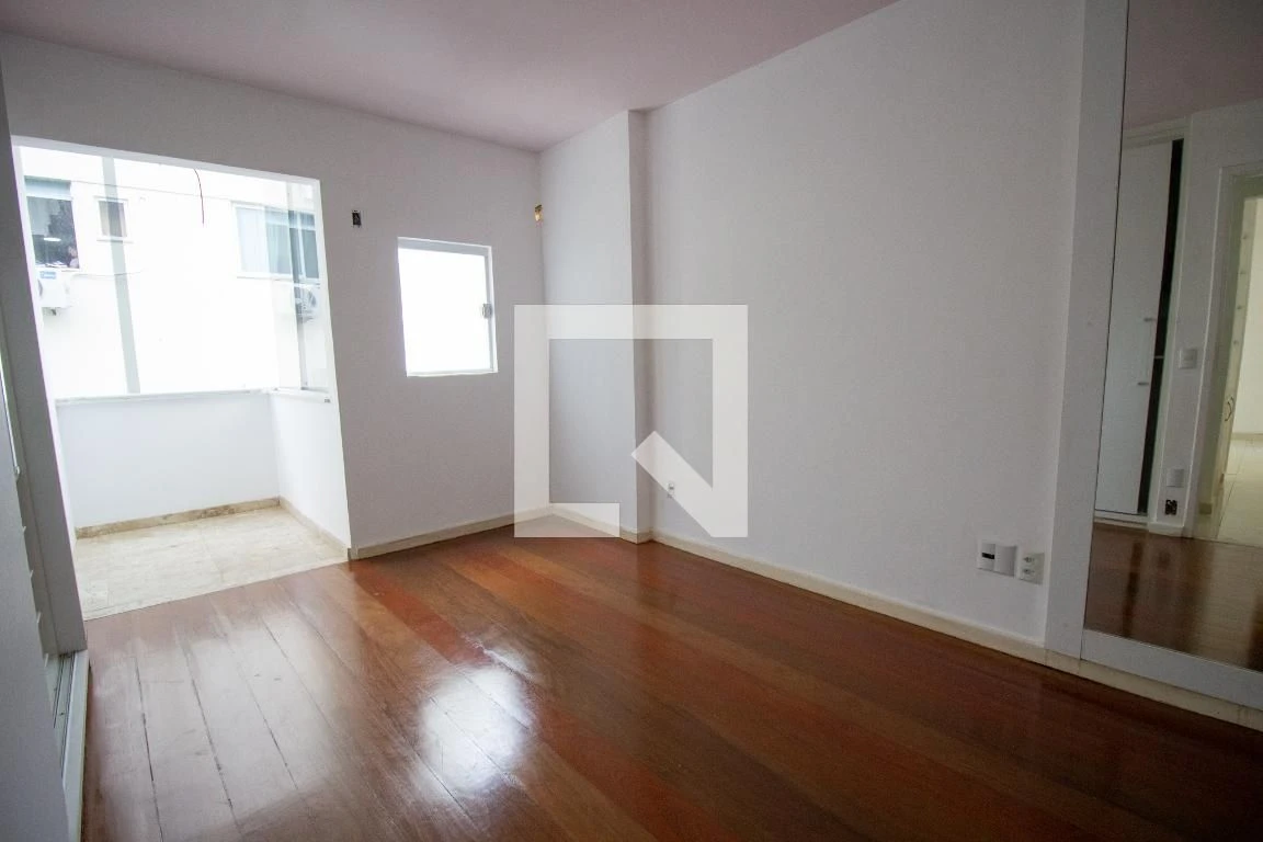 Apartamento sem mobília com 3 quartos e 5 banheiros — photo 25