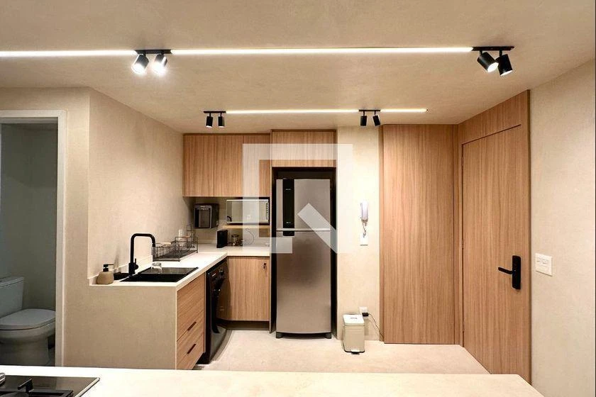 Furnished apartment, 42 m², with a home office — photo 2